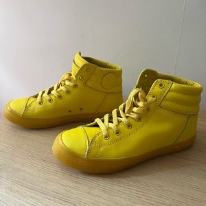 Women sneakers